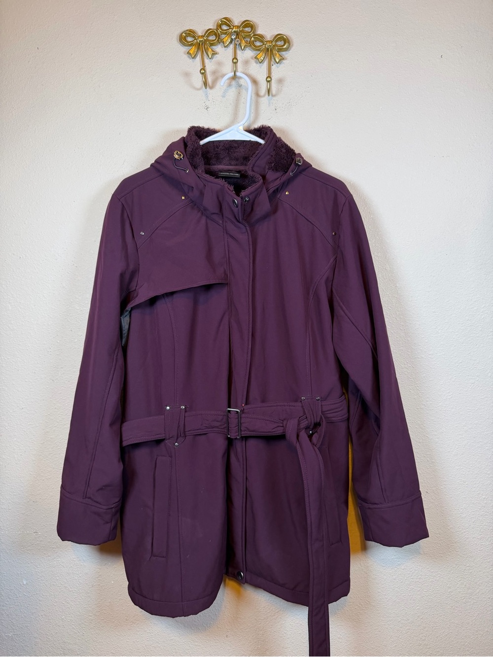 ZeroXposur Women's Belted Hooded Trench Coat in Plum. Size 1X